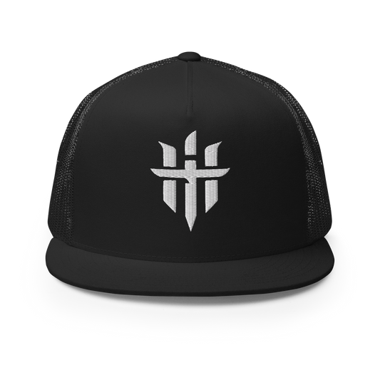 WHITE LOGO TRUCKER HAT