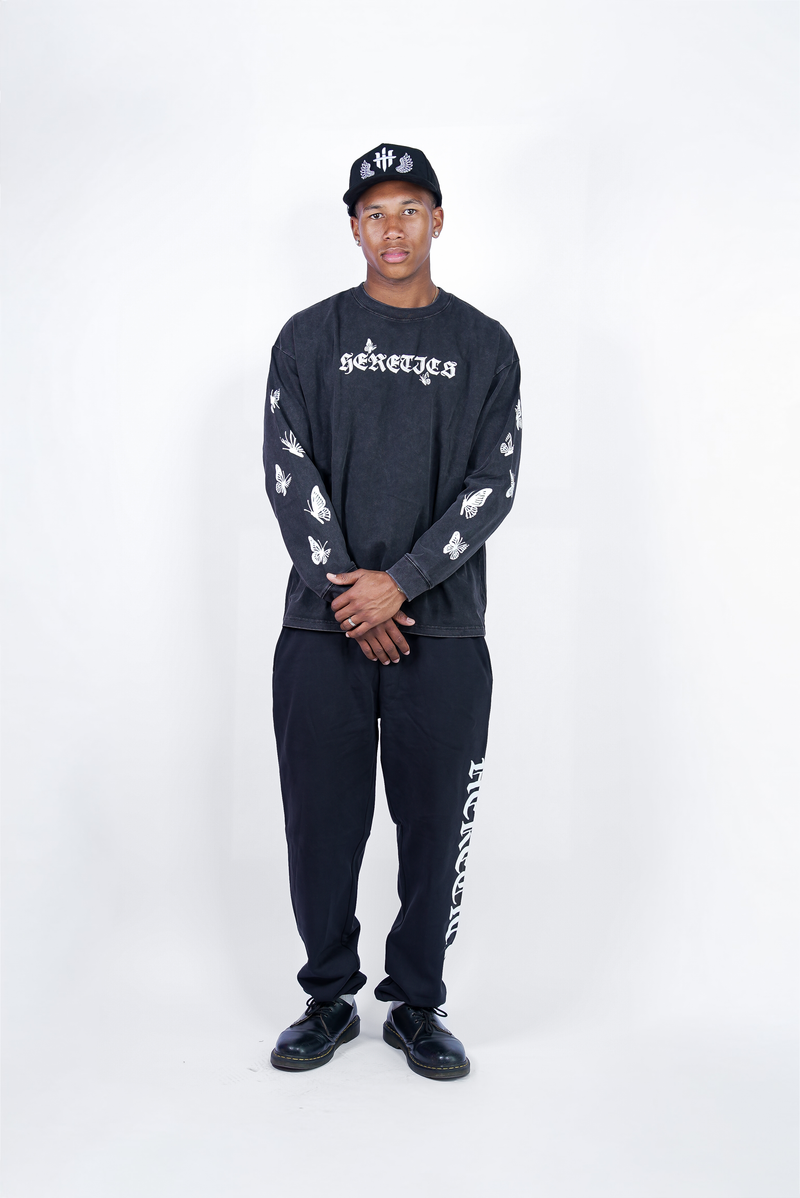 HOLLOW MONARCH LONGSLEEVE (OLD)